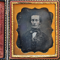 victorian-photo-in-album